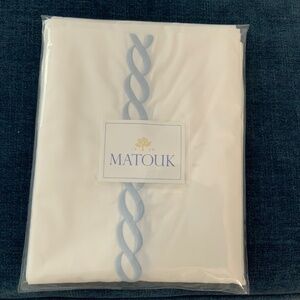 Matouk Standard Case Pair